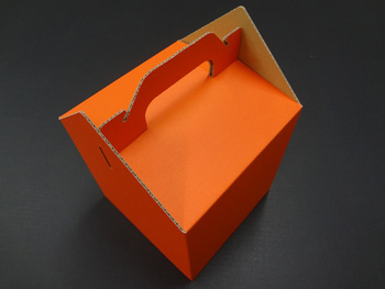 オレンジ色のギフト梱包-組立1